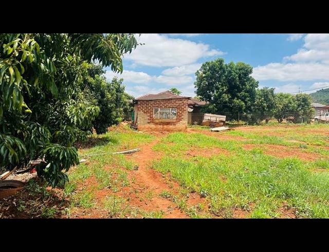 0 BEDROOM APARTMENT FOR SALE IN LWAMONDO